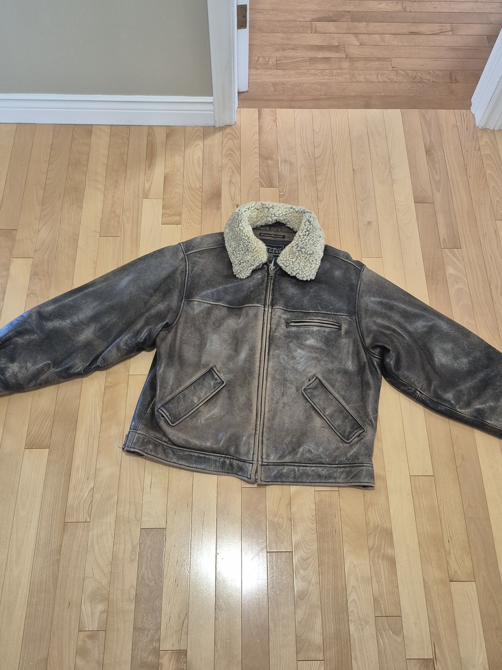 Eddie Bauer JOURNEYMAN Down Leather Bomber Jacket with Shearling Collar